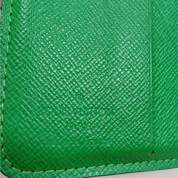 ❌ SOLD❌ Louis Vuitton Monogram Perforated Compact Zippy Wallet - Picture 5 of 8